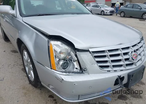 2010 Cadillac Dts Luxury Collection from USA, damaged, VIN 1G6KD5EY9AU138318